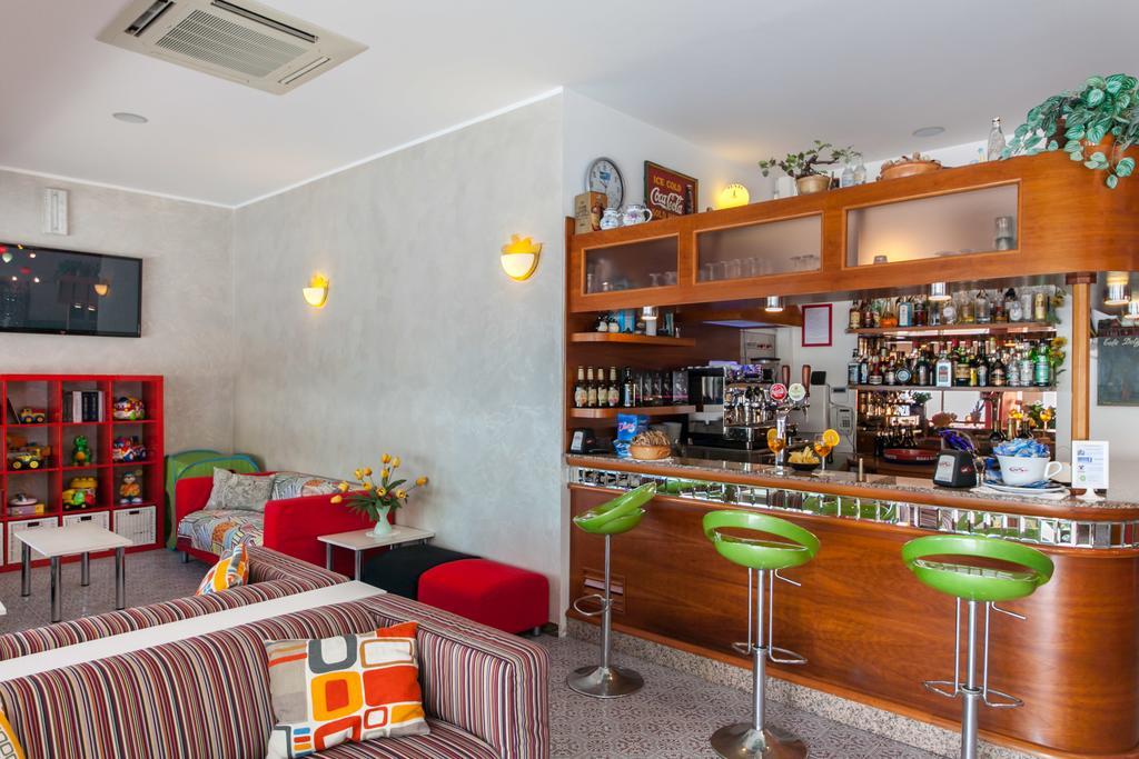 Hotel Sandra Gatteo a Mare Dış mekan fotoğraf