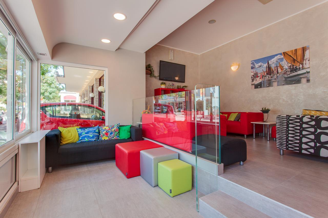 Hotel Sandra Gatteo a Mare Dış mekan fotoğraf
