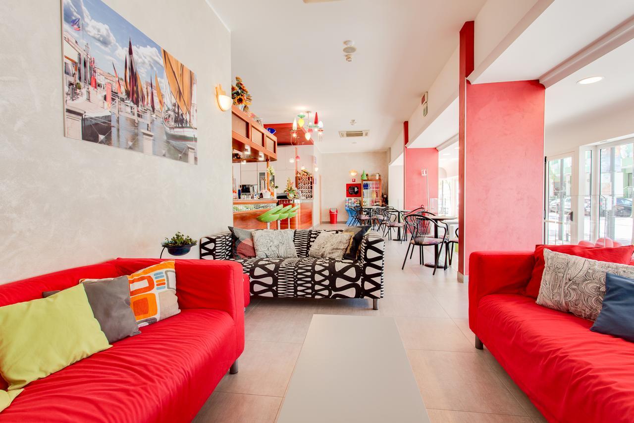 Hotel Sandra Gatteo a Mare Dış mekan fotoğraf
